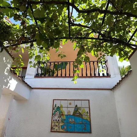 Santulli With Private Pool Villa *