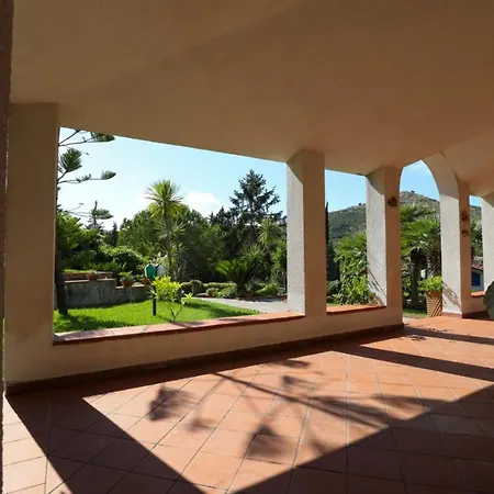 Santulli With Private Pool *